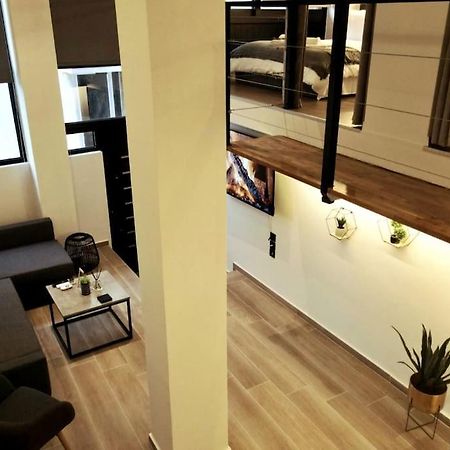 Апартаменты Cosy Loft Патра Экстерьер фото