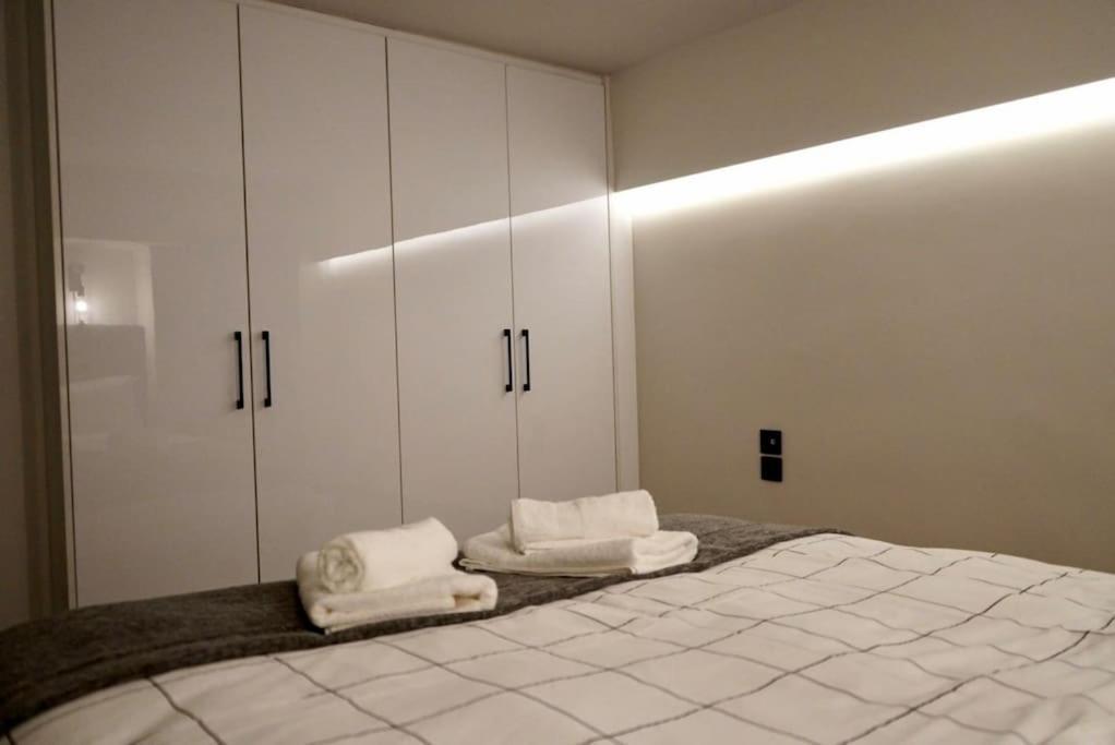 Апартаменты Cosy Loft Патра Экстерьер фото
