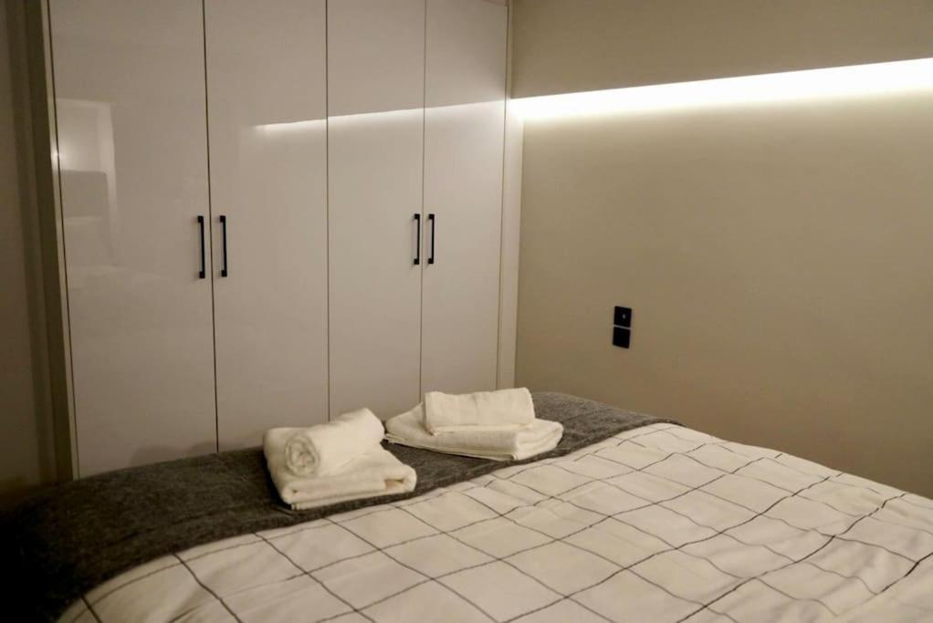 Апартаменты Cosy Loft Патра Экстерьер фото