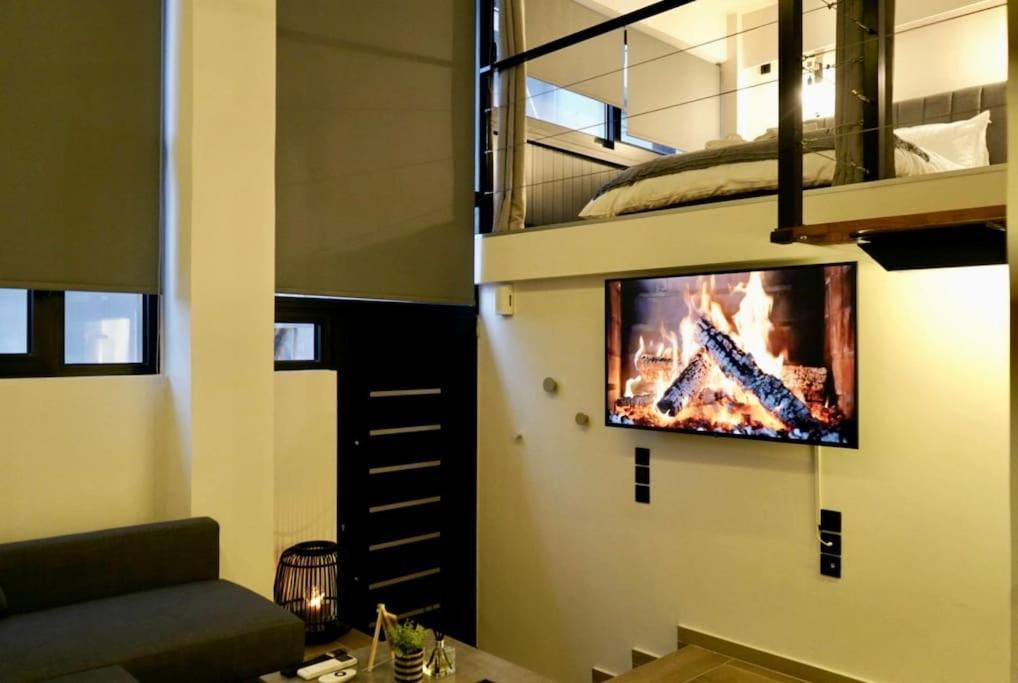 Апартаменты Cosy Loft Патра Экстерьер фото